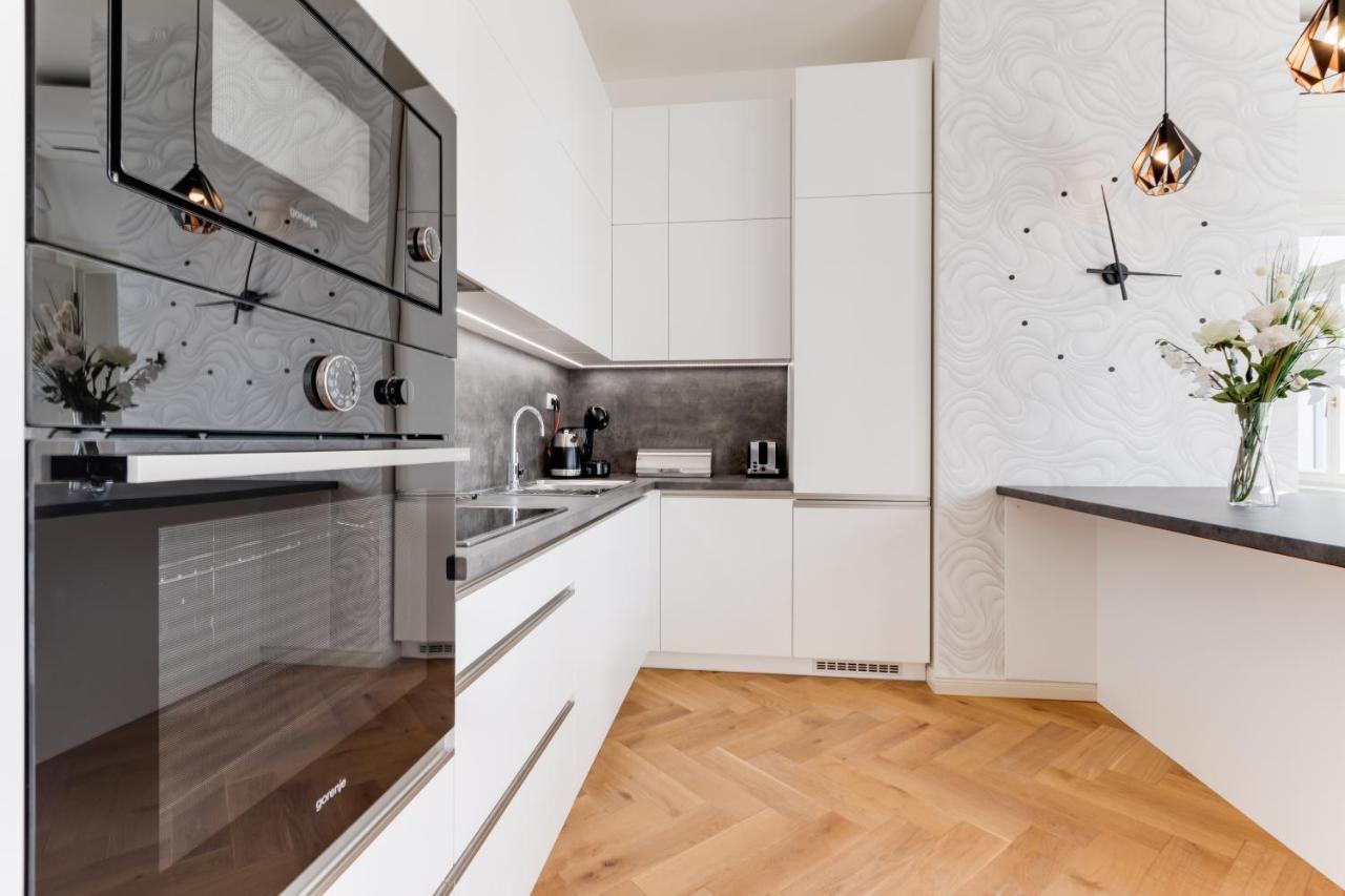 Apartamento Andel Design Duplex, Ac, Garage Praga Exterior foto