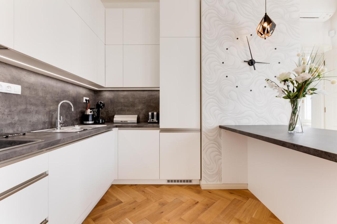 Apartamento Andel Design Duplex, Ac, Garage Praga Exterior foto