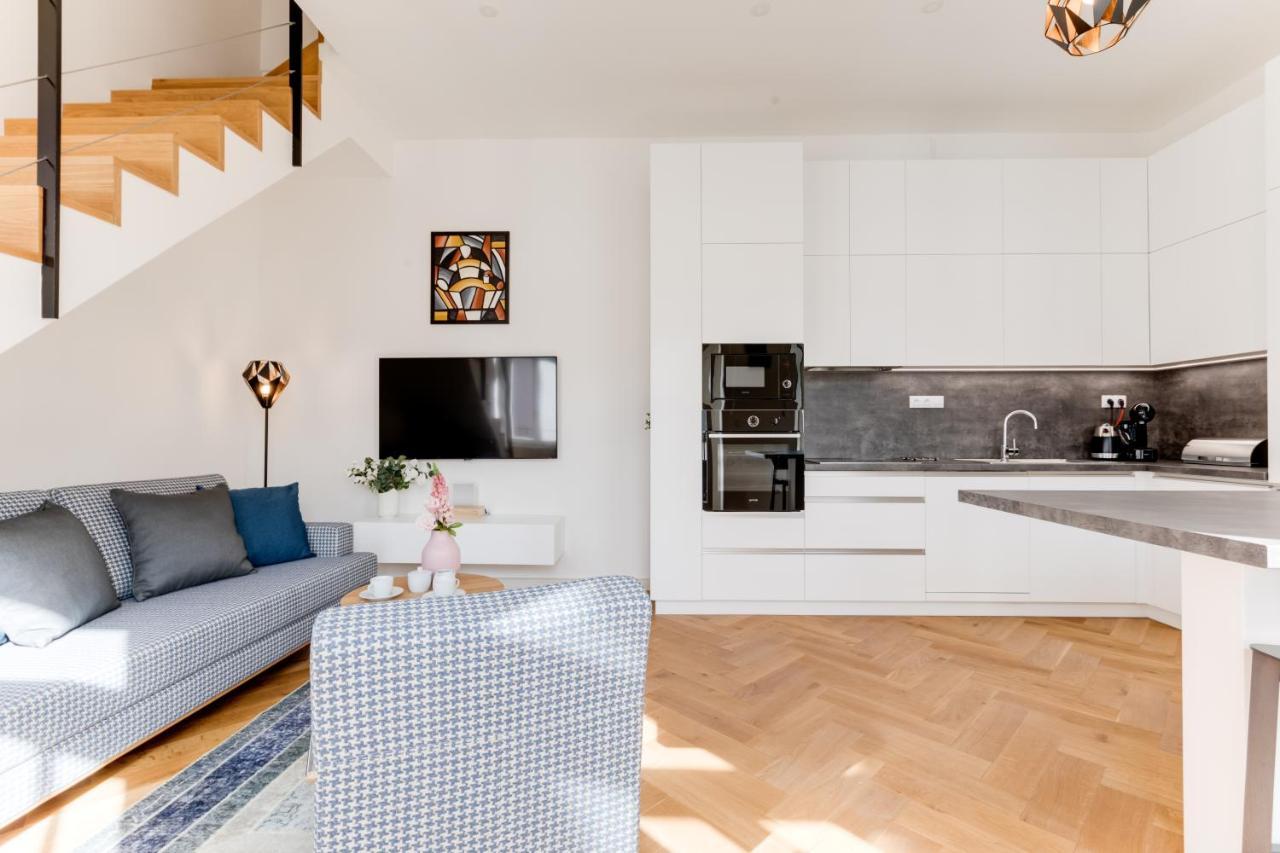 Apartamento Andel Design Duplex, Ac, Garage Praga Exterior foto